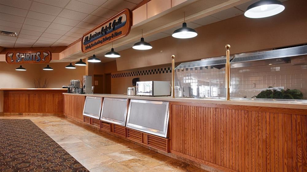 Best Western Crossroads Of The Bluffs Council Bluffs Exterior foto