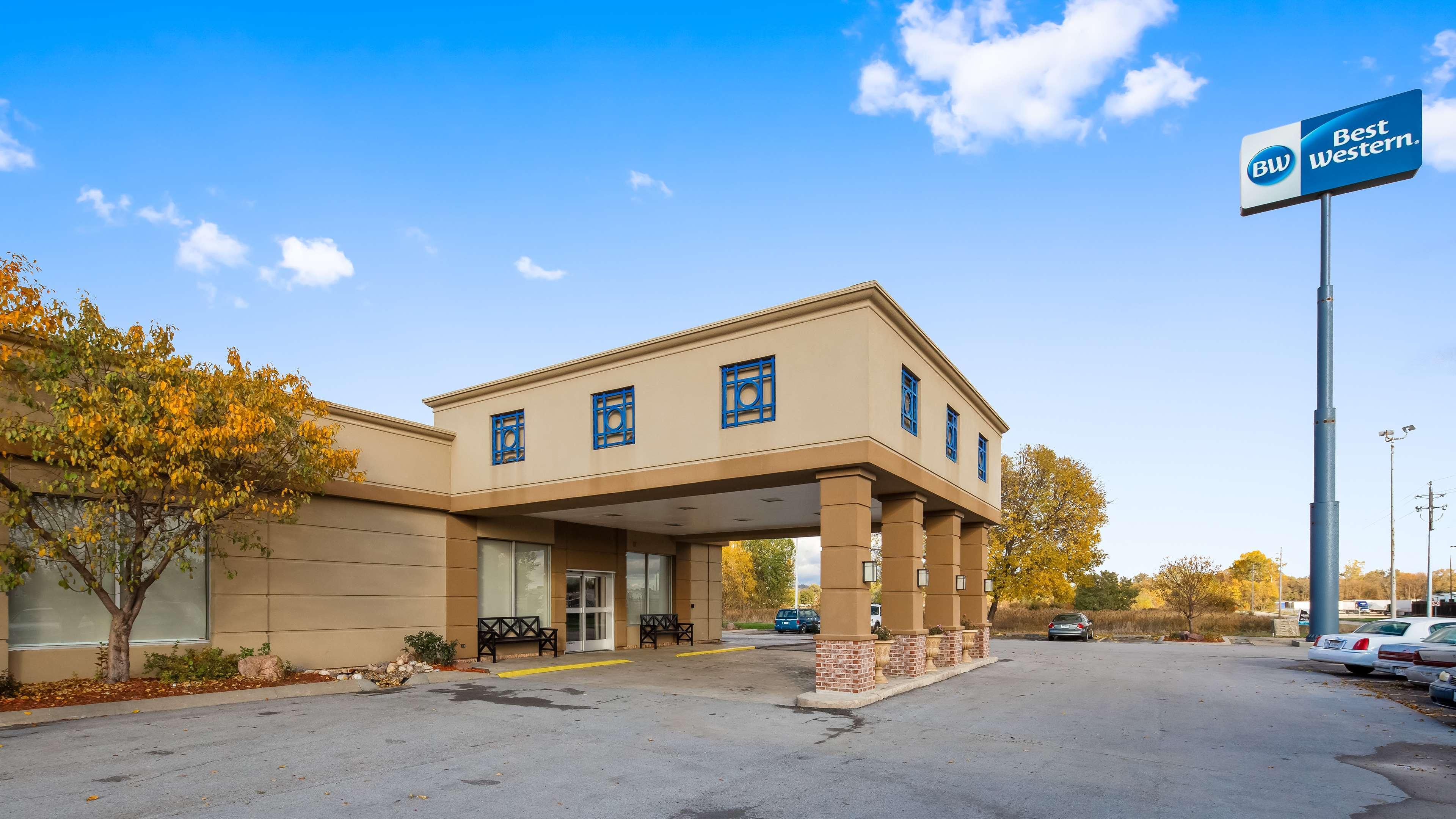 Best Western Crossroads Of The Bluffs Council Bluffs Exterior foto
