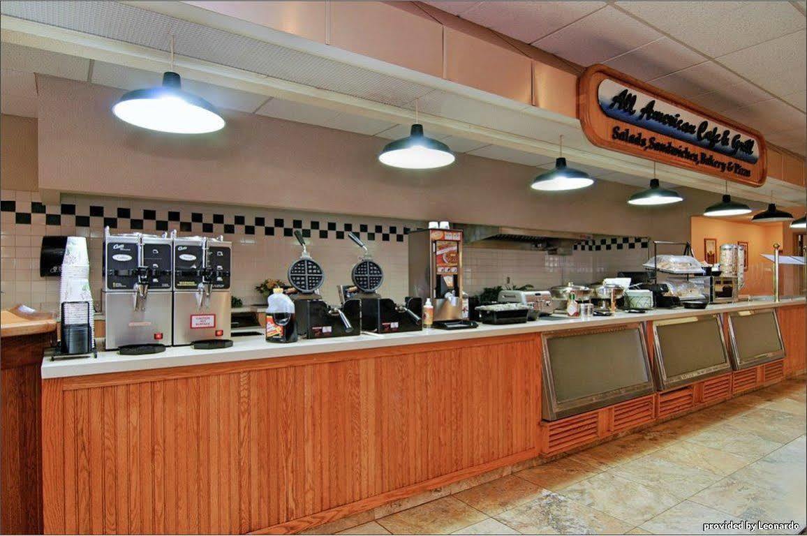 Best Western Crossroads Of The Bluffs Council Bluffs Exterior foto